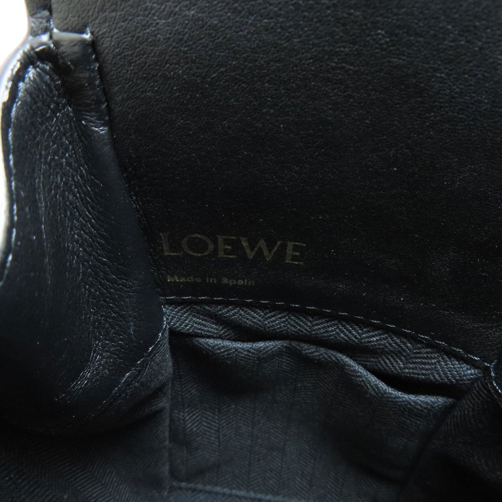 LOEWE Hammock Handbag in Calf Leather - Picture 6 of 11